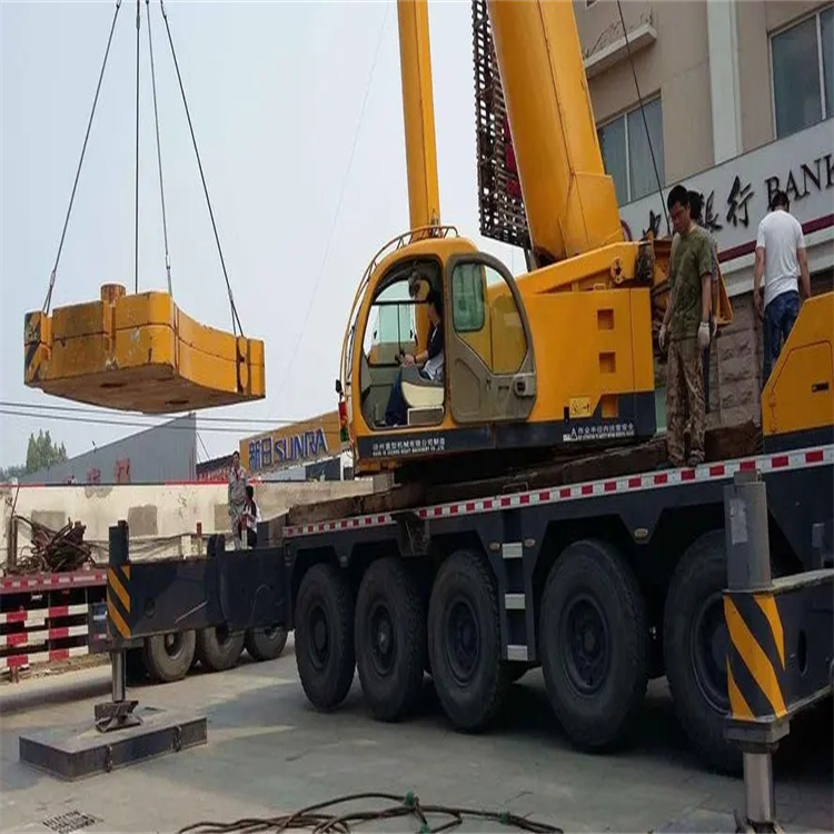 隆安当地吊车出租|机器吊装|75吨|工厂搬迁服务